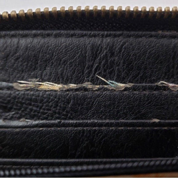 Star Wars Loungefly Ewok Printed
Faux Leather Top Zip Wallet Purse. - Picture 5 of 10